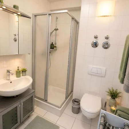 Apartmentvermittlung Mehr Als - Objekt 77 *